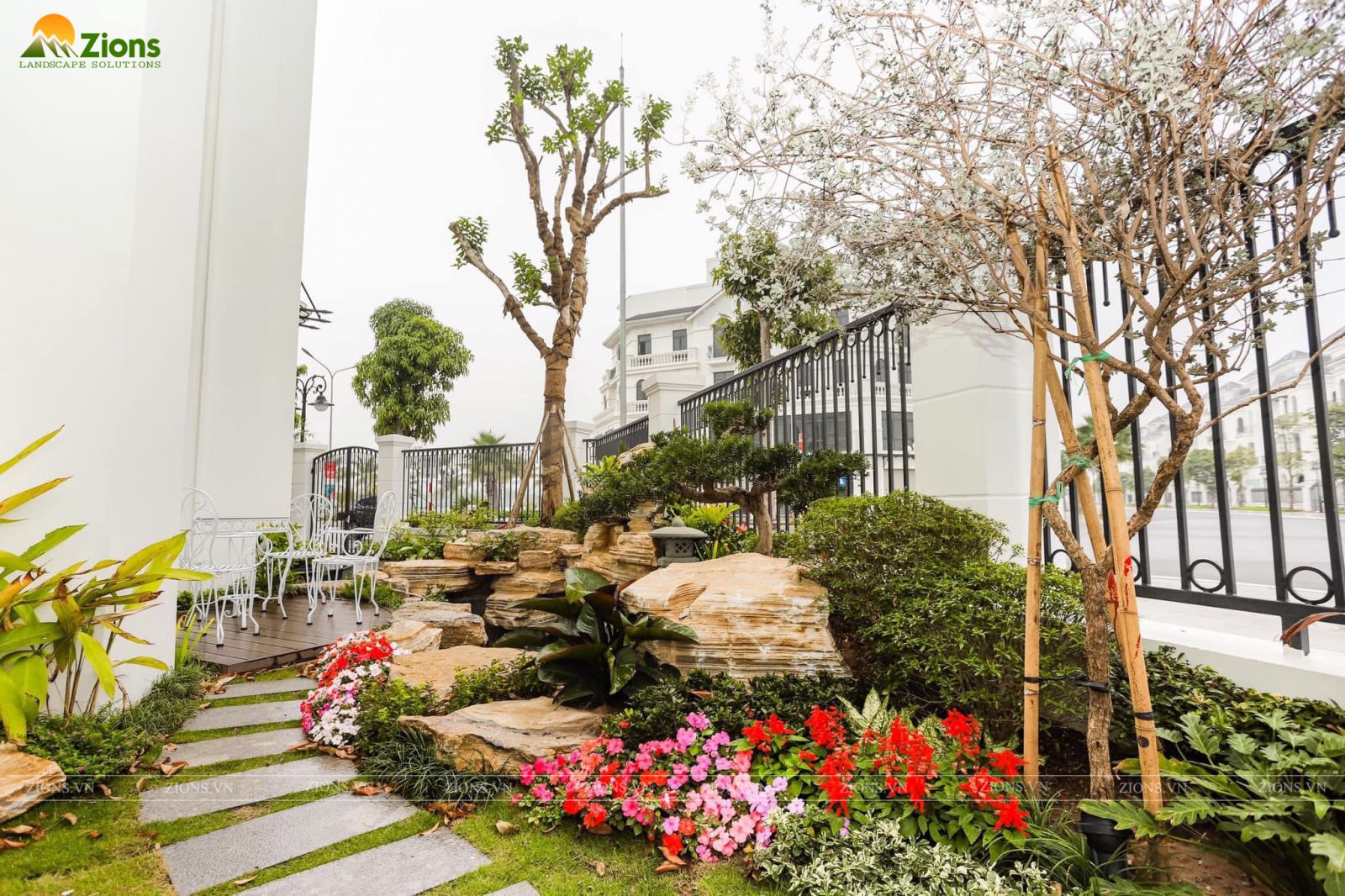 Thi công cảnh quan tại vinhomes